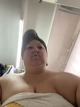 Snapshot of Chloee_ep chatting on 10, 4, 2026 Chloee ep online show from 10, 4, 2026