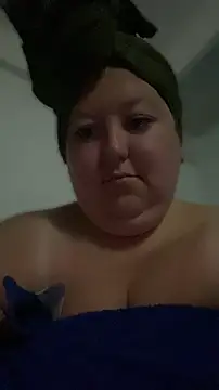 Chloee ep online show from 25, 5, 2026