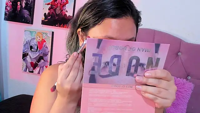 Snapshot of Mila_nixon02 chatting on 18, 9, 2025 Mila nixon02 online show from 18, 9, 2025