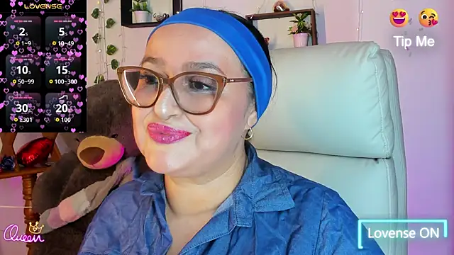 Gia Nahomi online show from 8, 5, 2026