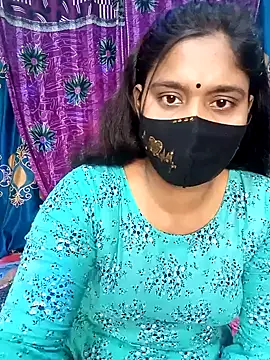 Hot Maleka online show from 1, 2, 2025