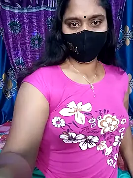 Hot Maleka online show from 2, 2, 2025