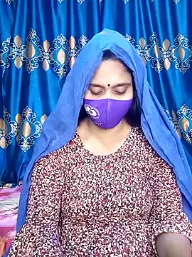 Hot Maleka online show from 7, 2, 2025