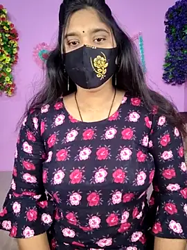 Hot Maleka online show from 19, 12, 2025