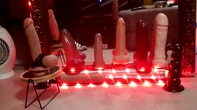 Snapshot of SlammyDjr chatting on 28, 12, 2024 SlammyDjr online show from 28, 12, 2024