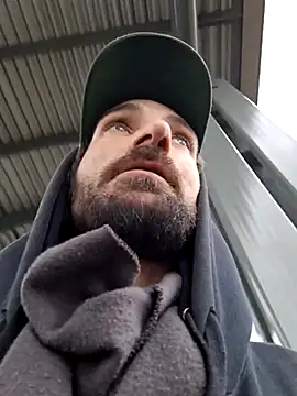 Snapshot of SlammyDjr chatting on 17, 2, 2025 SlammyDjr online show from 17, 2, 2025