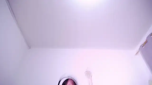 Snapshot of Vicky_Love_ chatting on 21, 2, 2025 Vicky Love  online show from 21, 2, 2025