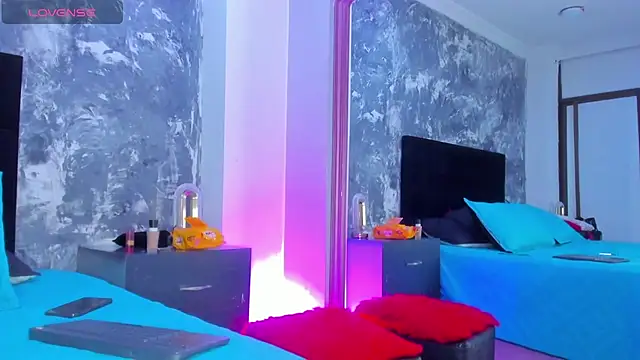 AuroraRojas online show from 16, 1, 2025