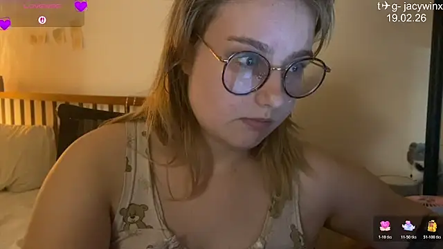 Snapshot of JacyWinslat chatting on 19, 2, 2026 JacyWinslat online show from 19, 2, 2026