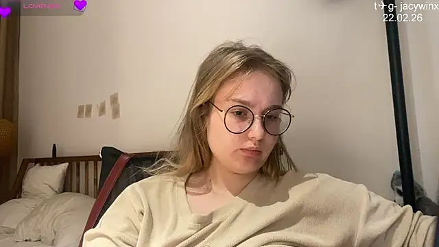 Snapshot of JacyWinslat chatting on 22, 2, 2026 JacyWinslat online show from 22, 2, 2026