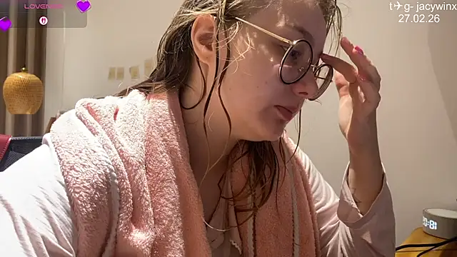 Snapshot of JacyWinslat chatting on 27, 2, 2026 JacyWinslat online show from 27, 2, 2026