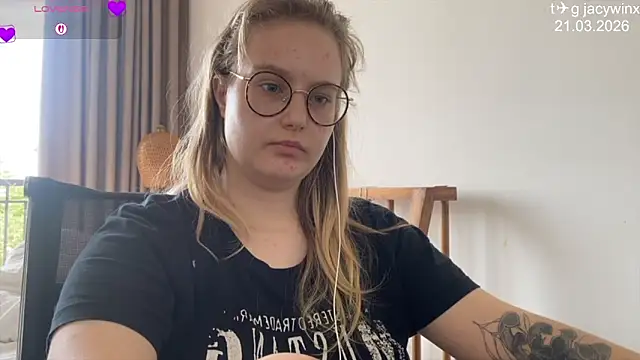 Snapshot of JacyWinslat chatting on 23, 3, 2026 JacyWinslat online show from 23, 3, 2026