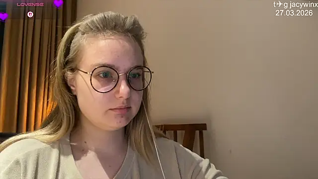 Snapshot of JacyWinslat chatting on 27, 3, 2026 JacyWinslat online show from 27, 3, 2026