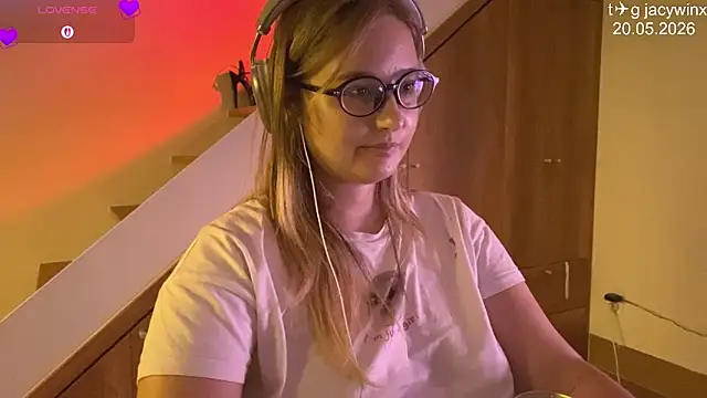 Snapshot of JacyWinslat chatting on 20, 5, 2026 JacyWinslat online show from 20, 5, 2026