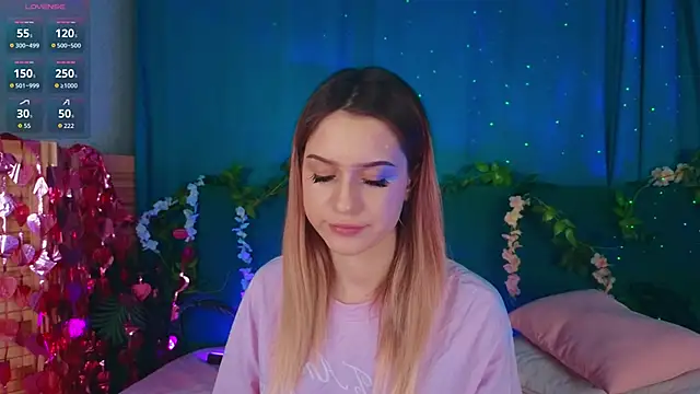 AlinaWalters online show from 4, 3, 2026