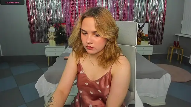 Sweet muffin00 online show from 7, 12, 2024