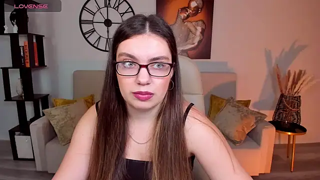 Snapshot of DaniellaLovely chatting on 5, 12, 2024 DaniellaLovely online show from 5, 12, 2024