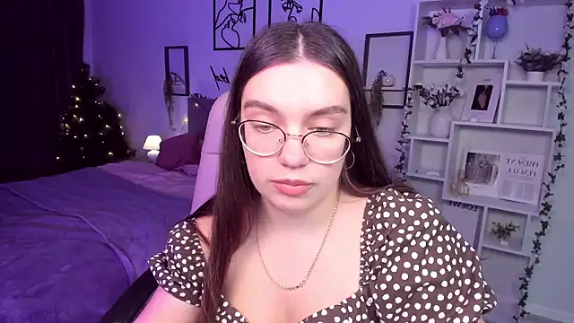 Snapshot of DaniellaLovely chatting on 3, 1, 2025 DaniellaLovely online show from 3, 1, 2025