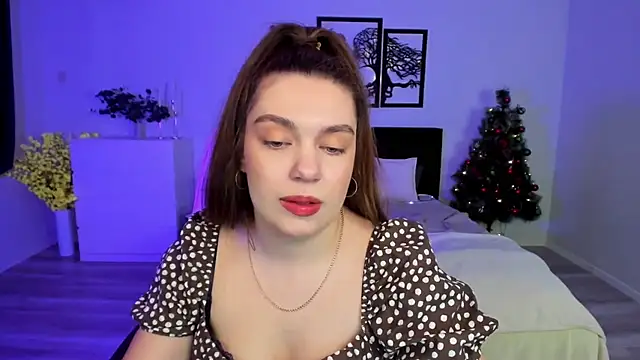 Snapshot of DaniellaLovely chatting on 12, 1, 2025 DaniellaLovely online show from 12, 1, 2025