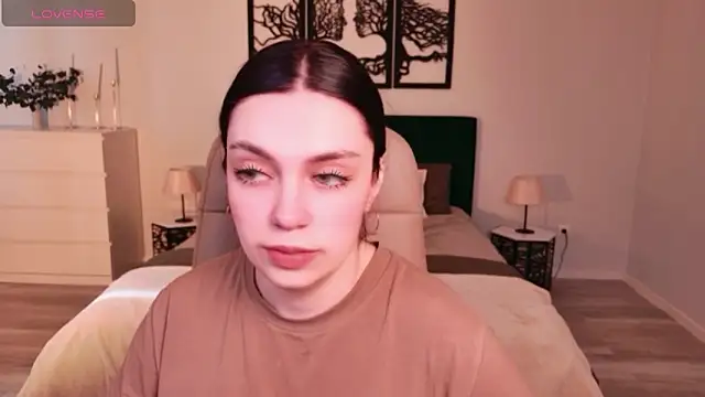 DaniellaLovely online show from 16, 3, 2026