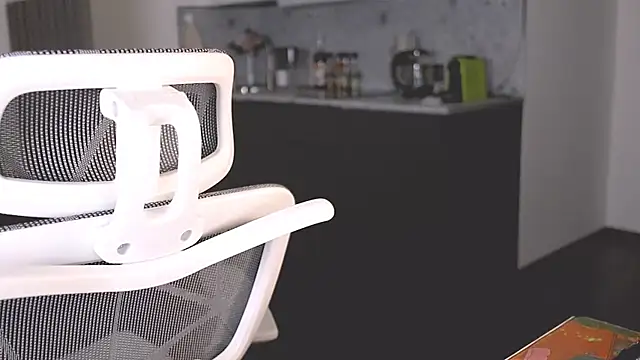 Snapshot of mayaik chatting on 23, 10, 2025 mayaik online show from 23, 10, 2025