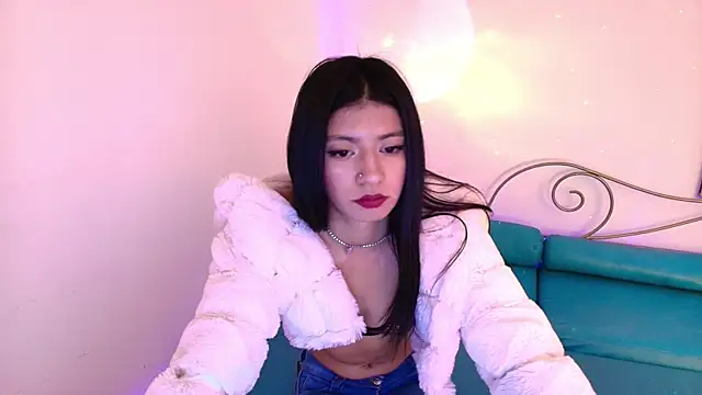 Dulcetorres  online show from 20, 1, 2025