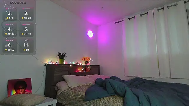 Kittyymaze1 online show from 11, 12, 2024