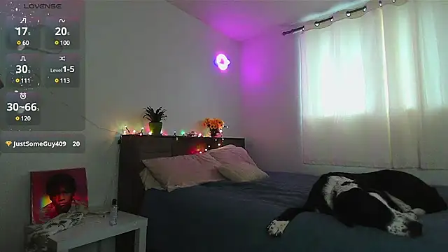 Kittyymaze1 online show from 12, 12, 2024