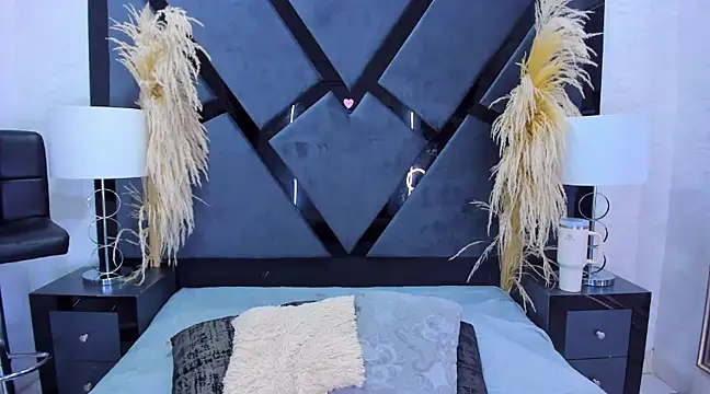 TiaraRosse online show from 23, 2, 2025