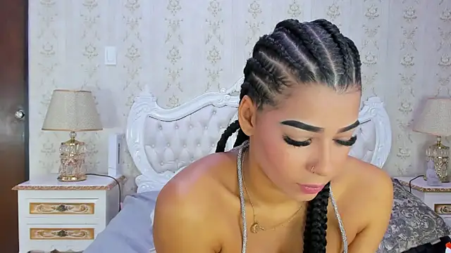 TiaraRosse online show from 21, 3, 2025