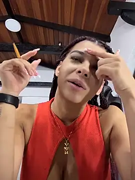 TiaraRosse online show from 10, 6, 2026