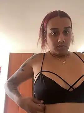 Snapshot of Cafeziitha02 chatting on 3, 10, 2025 Cafeziitha02 online show from 3, 10, 2025