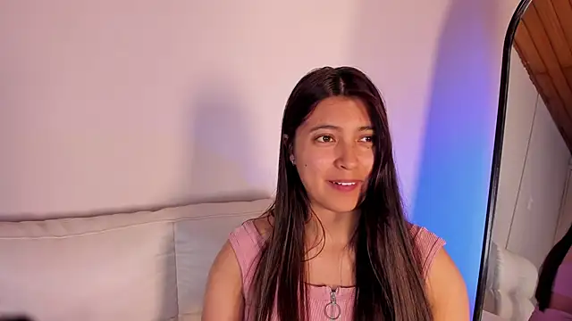 Snapshot of Rebeca_Williams_ chatting on 11, 1, 2025 Rebeca Williams online show from 11, 1, 2025