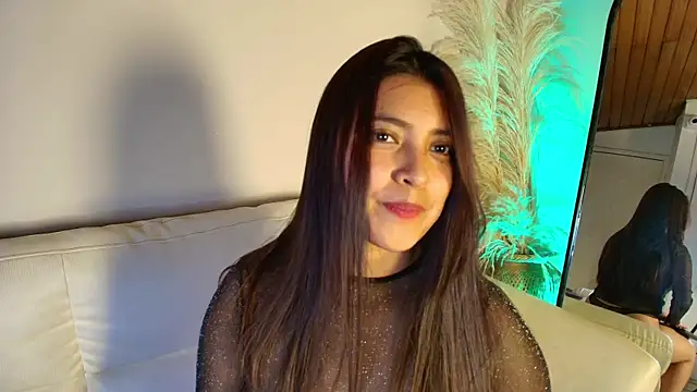Snapshot of Rebeca_Williams_ chatting on 4, 2, 2025 Rebeca Williams online show from 4, 2, 2025