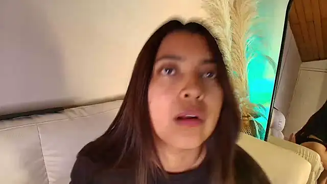 Snapshot of Rebeca_Williams_ chatting on 5, 2, 2025 Rebeca Williams online show from 5, 2, 2025