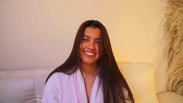 Snapshot of Rebeca_Williams_ chatting on 13, 2, 2025 Rebeca Williams online show from 13, 2, 2025
