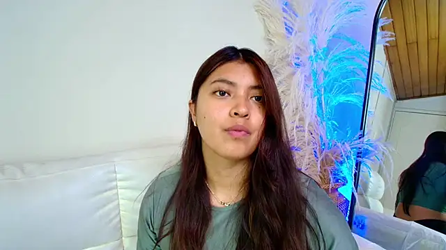 Snapshot of Rebeca_Williams_ chatting on 18, 2, 2025 Rebeca Williams online show from 18, 2, 2025