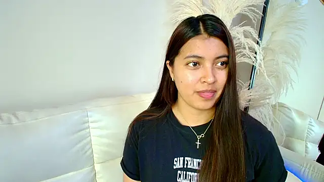 Snapshot of Rebeca_Williams_ chatting on 20, 2, 2025 Rebeca Williams online show from 20, 2, 2025