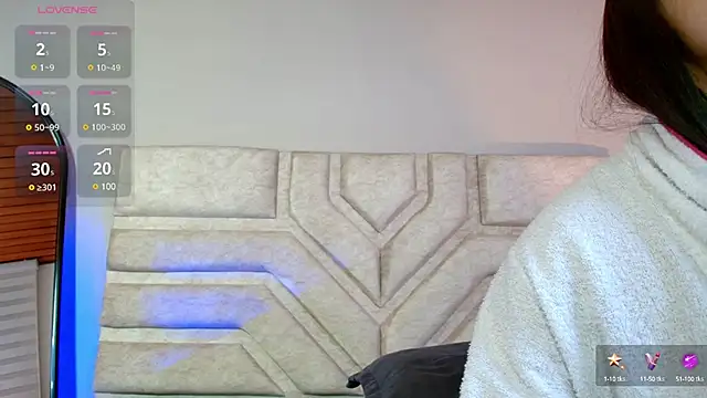 Snapshot of Rebeca_Williams_ chatting on 7, 3, 2025 Rebeca Williams online show from 7, 3, 2025