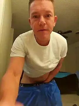 Bigtater1999 online show from 8, 10, 2025