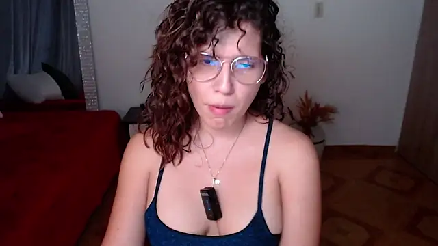 Snapshot of Sigrid- chatting on 13, 3, 2025 Sigrid- online show from 13, 3, 2025