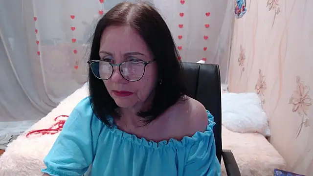 Snapshot of OlgaHottie chatting on 10, 3, 2025 OlgaHottie online show from 10, 3, 2025