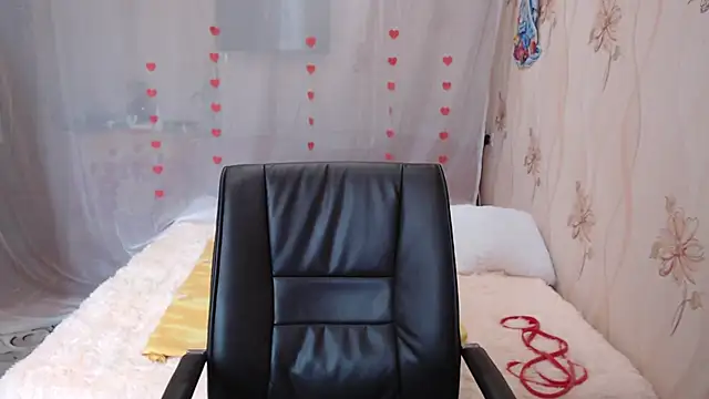Snapshot of OlgaHottie chatting on 20, 3, 2025 OlgaHottie online show from 20, 3, 2025