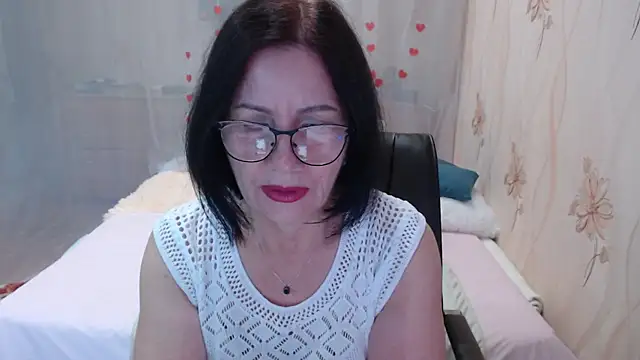 Snapshot of OlgaHottie chatting on 30, 10, 2025 OlgaHottie online show from 30, 10, 2025