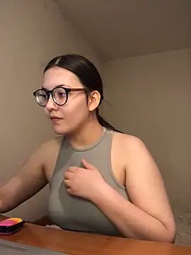 Prudie Gabriella online show from 5, 2, 2025