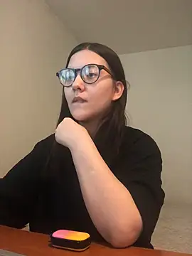 Prudie Gabriella online show from 25, 2, 2025