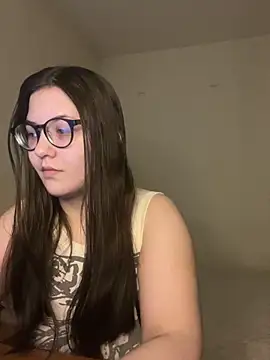 Snapshot of Prudie_Gabriella chatting on 6, 11, 2025 Prudie Gabriella online show from 6, 11, 2025