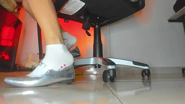 alma fenix online show from 30, 3, 2026