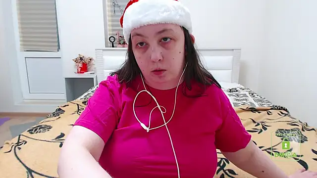 Snapshot of cute_and_hot chatting on 23, 12, 2024 cute and hot online show from 23, 12, 2024