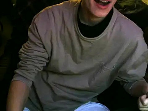 Snapshot of Ray175oo chatting on 11, 1, 2025 Ray175oo online show from 11, 1, 2025